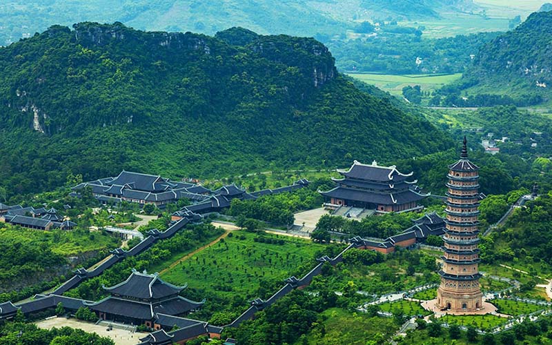 du-lich-ninh-binh_bai-dinh-trang-an_04